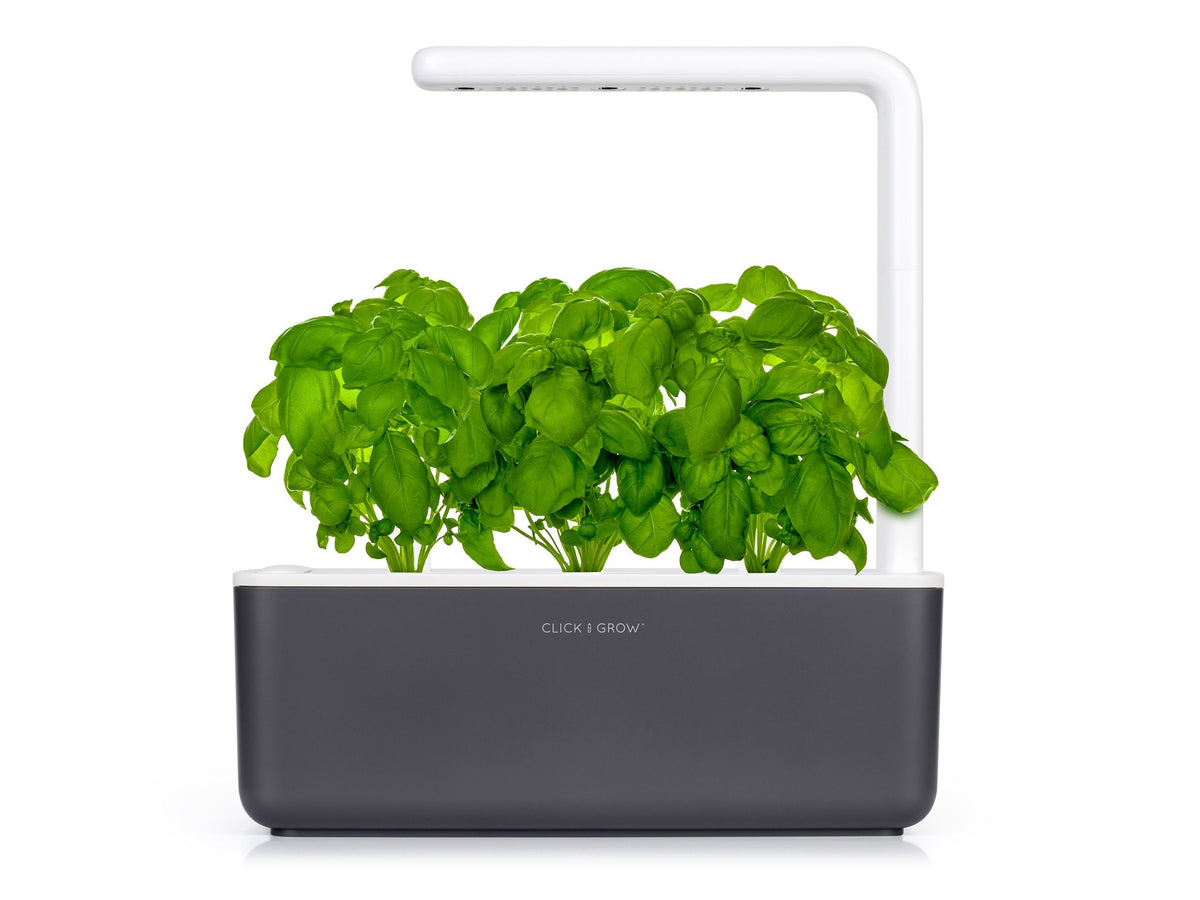 The Smart Garden 3 / Grow herbs all year round with a smart indoor garden. Grow fresh basil, fresh cilantro and many more with the Click & Grow plant growing kit called the smart indoor garden. The best gift for plant lover!